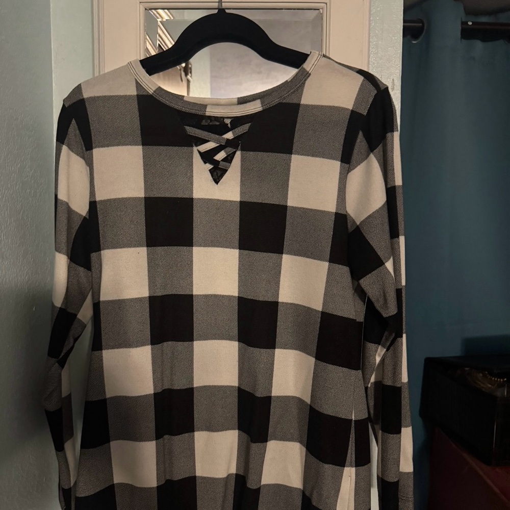 Cute plaid shirt